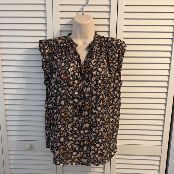 LOFT SLEEVELESS PRINT BLOUSE EUC - Picture 2 of 5